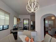 Casa en Renta Amueblada en Privada con Piscina