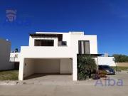 CASA EN RENTA AMUEBLADA EN RANCHO SANTA MONICA