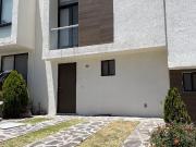 CASA EN RENTA AMUEBLADA EN ZIBATA