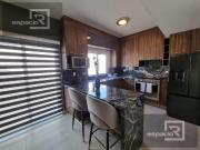 CASA EN RENTA AMUEBLADA FRENTE A PARQUE AL NORTE