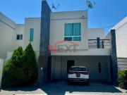 CASA EN RENTA AMUEBLADA Y EQUIPADA EN VILLA VERGEL