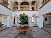 CASA EN RENTA AMUEBLADA Y VENTA EN ISLA DORADA, CANCUN...