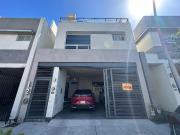 Casa en renta amueblada zona Cumbres privada Crisanto en...