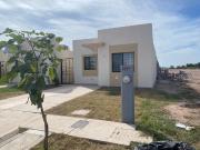 CASA EN RENTA, Av. Linares #1146, Manzana 44, Lote 32,...