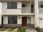 CASA EN RENTA BOSQUES DEL PEDREGAL