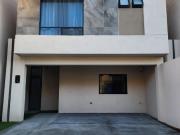 Casa en Renta, Bosques del Poniente, Santa Catarina