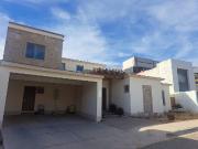 casa en renta bosques del valle con alberca