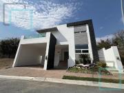 CASA EN RENTA CAROLCO RESIDENCIAL ZONA CARRETERA...