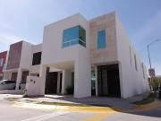 Casa en RENTA Casa en Zafiro Residencial