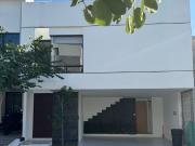 CASA EN RENTA CASCATTA LOMAS DE ANGELOPOLIS PARQUE MEXICO