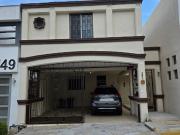 Casa en Renta — Cerradas de Cumbres, Monterrey, N.L