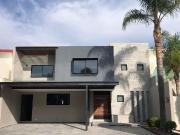 CASA EN RENTA CLUSTER 999 LOMAS DE ANGELOPOLIS 1 CASA EN RENTA CLUSTER 999 LOMAS DE ANGELOPOLIS 1