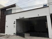 Casa en Renta – Col. Contry los Nogales