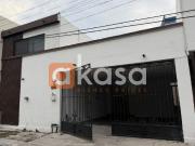 Casa en Renta – Col. Contry los Nogales