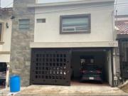 CASA EN RENTA COL. DEL PASEO RESIDENCIAL