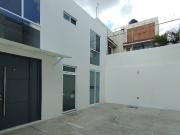 CASA EN RENTA COL. VILLA UNIVERSIDAD