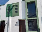 Casa en RENTA completamente AMUEBLADA Y EQUIPADA,...