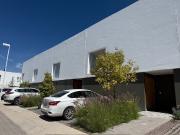 Casa en renta, con 3 habitaciones en Santa Fe...