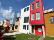 CASA EN RENTA CON 4 HABITACIONES EN VALLE DE LA HACIENDA...