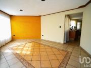 CASA EN RENTA, CON 4 HABITACIONES Y JARDIN, ZONA UDLAP....