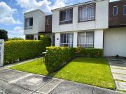 Casa en renta con alberca en Real de Santa Fe Xochitepec