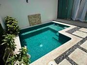 Casa en Renta con Alberca en Residencial Country –...