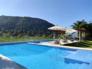 Casa en renta con alberca y acceso al lago, Valle de Bravo