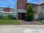 CASA EN RENTA CON EXCEDENTE DE TERRENO A 45 MINUTOS DE...