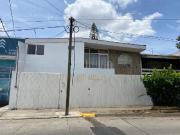 CASA EN RENTA CON EXCELENTE UBICACIÓN