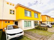 Casa en renta con jardín ubicada entre av Lerma y...