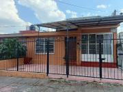 Casa en Renta con Local Comercial, Col. Unidad...