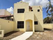 Casa en renta con muebles nuevos en Chuburná | 3...