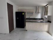 Casa en renta con recámara en planta baja