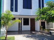 CASA EN RENTA CON RECAMARA EN PLANTA BAJA FRACC. ALDABA...