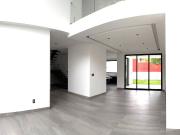 CASA EN RENTA CON SEGURIDAD EN LOMAS VERDES 6a SECCIÓN,...