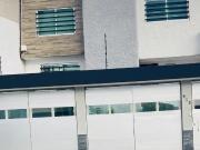 Casa en renta con vigilancia en Naucalpan de Juárez,...