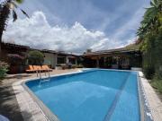 CASA EN RENTA CON VISTA Y ACCESO AL LAGO ~ LA PEÑA