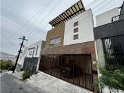 Casa en Renta Cumbres 3er sector