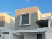 Casa en Renta Cumbres Adara