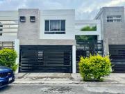Casa en renta Cumbres Elite sector Hacienda Monterrey Casa en renta Cumbres Elite sector Hacienda Monterrey