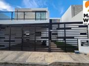 Casa en Renta de 2 Pisos, 3 Recamaras en Montebello