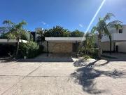 Casa en renta de 3 recámaras en la privada Punta Lomas,...