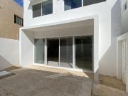 CASA EN RENTA DE DOS PLANTAS EN SAN RAM?N NORTE