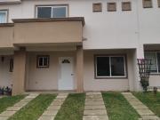 Casa en Renta de tres recamaras en zona costa