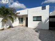 Casa en renta de una planta equipada en Las Américas, Mérida