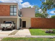 Casa en renta dentro de Privada en Cholul, M?rida, Yucat?n