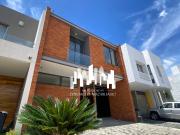 CASA EN RENTA DENTRO DE VALLE IMPERIAL