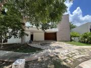 Casa en Renta dentro del Yucatan Country Club en M?rida,...