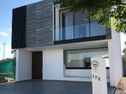 Casa en renta El Mayorazgo