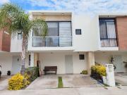 CASA EN RENTA EL MIRADOR 3 RECAMARAS PRIVADA ALBERCA...